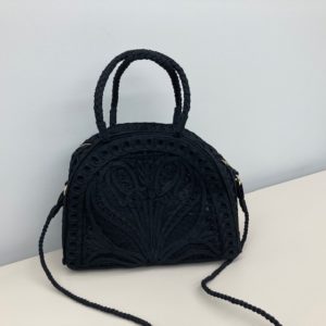 Mame Kurogouchi』コード刺繍半月型ハンドバッグ／Cording Embroidery Demi Lune Handbag (ベージュ)  - Seltie ONLINE STORE