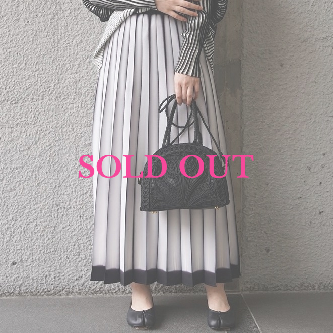 正規通販 Mame サイズ2 白 Shibori Itajime Kurogouchi ワンピース Fullcircleherb Com